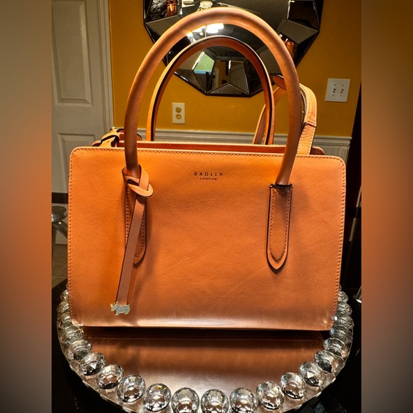 Radley London Liverpool Street Leather Ziptop Double Handle Tote/Hand Bag. - Picture 7 of 14